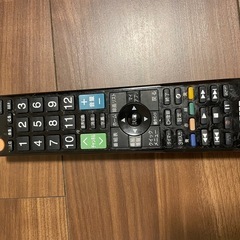 47型薄型テレビ、画面保護カバー付　2014年製の画像