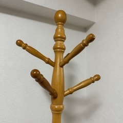 木製 ポールスタンドの画像