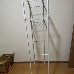 洗濯機向け収納ラックの画像