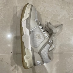 AMI PARIS アミパリス ローカットスニーカー グレー×ホワイトの画像