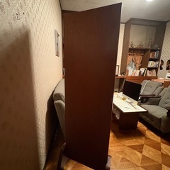 木の全身鏡の画像
