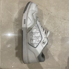 Dior メンズスニーカー サイズ42 クラシックカラー 中古正規品の画像