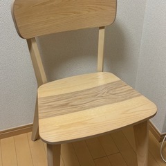 IKEA ダイニングテーブル　チェア　スツールの画像