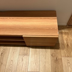 テレビボードの画像