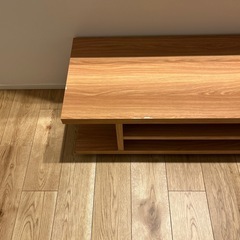 テレビボードの画像