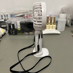 手持ち扇風機の画像