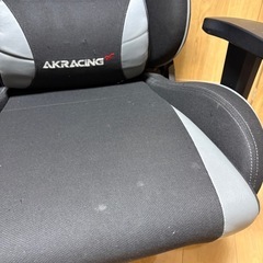 （直接受取希望）ゲーミングチェアの画像