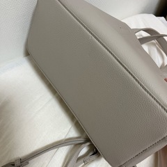 LAKOLE ラコレ ハンドバッグ ショルダー付 グレーの画像