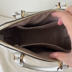 マイケルコース　Michael KORS ハンドバッグ ショルダー付 ホワイトの画像