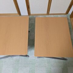 ニトリ折り畳みコンパクトデスクの画像