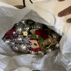 クリスマスツリー　オーナメント　ライトの画像
