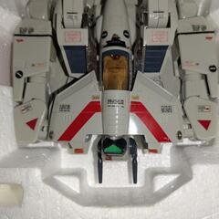 タカトクトイズ完全変形バルキリーVF1-Jの画像