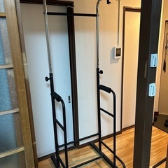 筋トレ器具　懸垂スタンドの画像