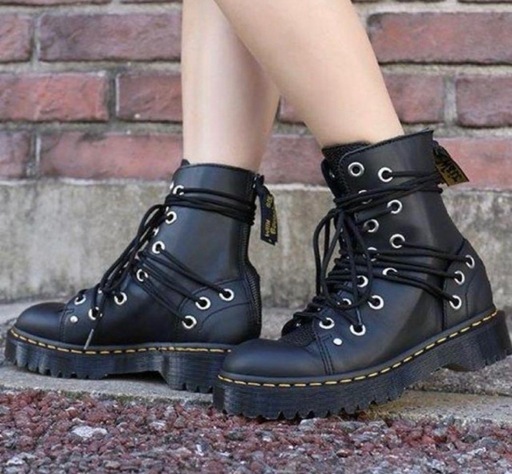 値下げしました。Dr.Martens ダリア daria   手渡し限定
