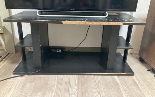 受け取り手ほぼ確定。SONY48インチのテレビとテレビ台。バラ購入OK。埼京線、戸田駅や戸田周辺 でしたら車でご自宅まで運びます。