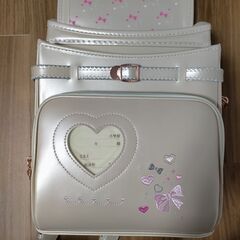 【新品】大人気 女の子ランドセル 大容量 軽量 6年保証 全国送料無料 スクールバック 小学生通学カバン リボンモデル ベージュ②の画像