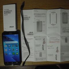 ASUS  スマホ本体（シムフリー）の画像