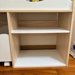 値段交渉OK　子供用本棚　子供おもちゃ収納家具の画像