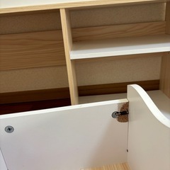 値段交渉OK　子供用本棚　子供おもちゃ収納家具の画像