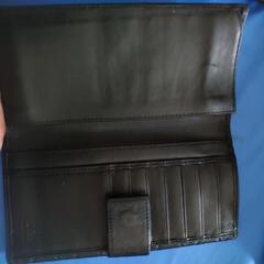 GUCCI ブラックレザー長財布の画像