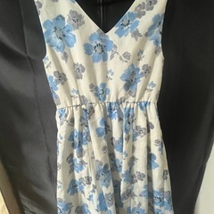 【美品】MERCRYDUOワンピースの画像