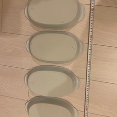 グラタン皿4つセットの画像