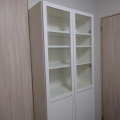 IKEAホワイトシェルフ　本棚の画像