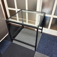 IKEA イケア ネストテーブルガラス ブラック　黒　正方形のみ　ガラステーブル　机の画像