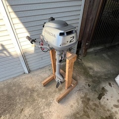 FRPボート　2馬力船外機付き　船の画像