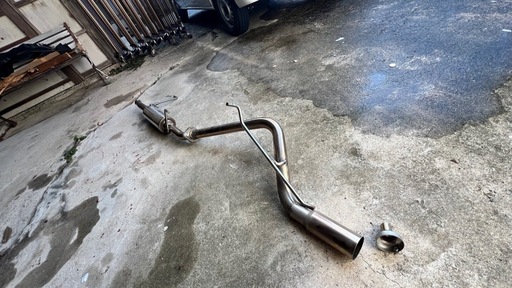 エブリィ　社外マフラー