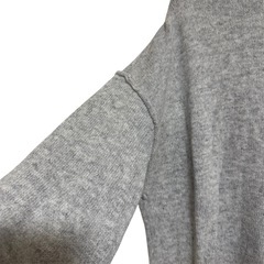 【エルオージージー】グレー Vネック ニット M 長袖 セーター 秋冬の画像