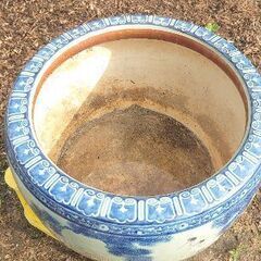 ✨重厚✨逸品✨『メダカ水槽か？火鉢か？アイキャッチか？』骨董火鉢大型鶴の図睡蓮鉢テーブルメダカ金魚直径55cm高さ36cmの画像