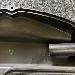 sa36j ジョグ　エアクリーナーボックス　フィルター付き。の画像
