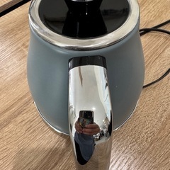 電気ケトル 1.0L ほぼ未使用の画像