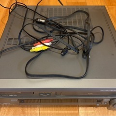 SONY★VHSビデオデッキ I-O DATA USB接続ビデオキャプチャー セットの画像