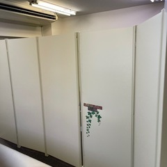 本日までパーテンション3セットの画像