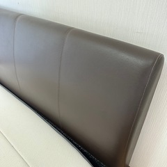 ダブルサイズ、フロアベッド、全身クッションフレームの画像