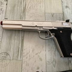 おもちゃ　銃①の画像