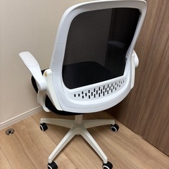 オフィスチェアの画像
