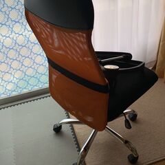 オフィスチェア・メッシュ素材の画像