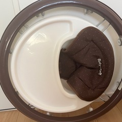 ベビー歩行器の画像