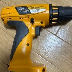美品✨松下電工12Vインパクト　バッテリー２個の画像