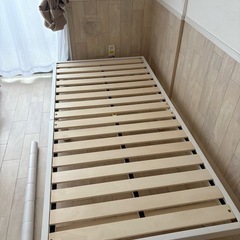 シングルベッド　モダンデコの画像