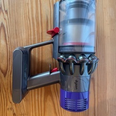 ダイソン掃除機　Dyson Cyclone V10 Fluffy (SV12 FF LF)の画像