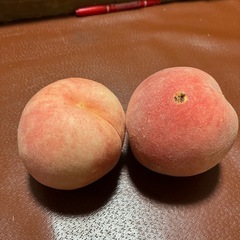 白桃直売2キロ1,500円(訳あり白桃)の画像