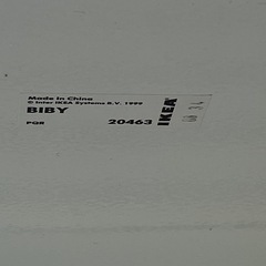 【IKEA】鍵付き　ガラスショーケース　コレクションケースの画像