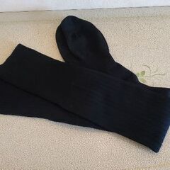 【美品】サッカー&フットサル ソックス 膝当てセットの画像