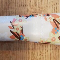 【未使用】NU SKIN エスネピック　ブロッサムエッセンシャルオイル　ハンドクリームの画像