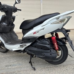 ⭐️キムコ.レーシング125.FIモデル⭐️プラグ・グリップなど新品交換で快調⭐️125cc原付二種オートバイ⭐️の画像