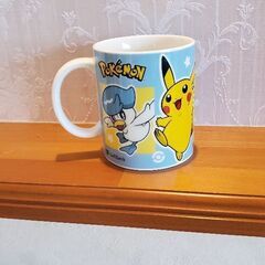 【新品】ピカチュウ マグカップ 陶器製の画像